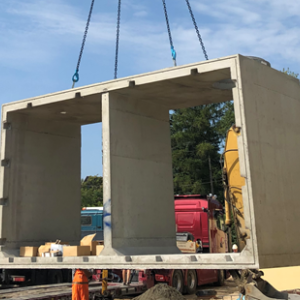 Zalety stosowania prefabrykowanych zbiorników w budownictwie infrastrukturalnym