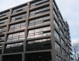 Biurowiec p4 warszawa elewacja betonowa klinika betonu 3 compressed