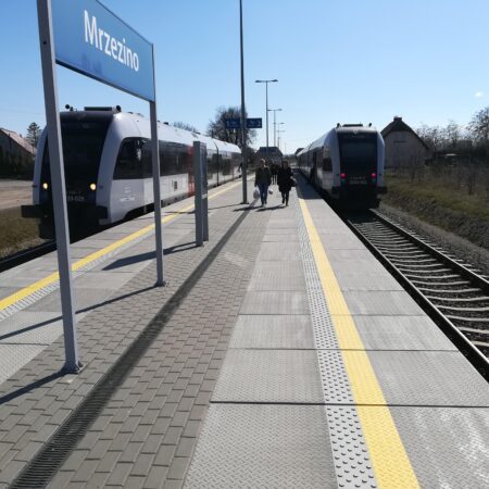 Peron Mrzezino