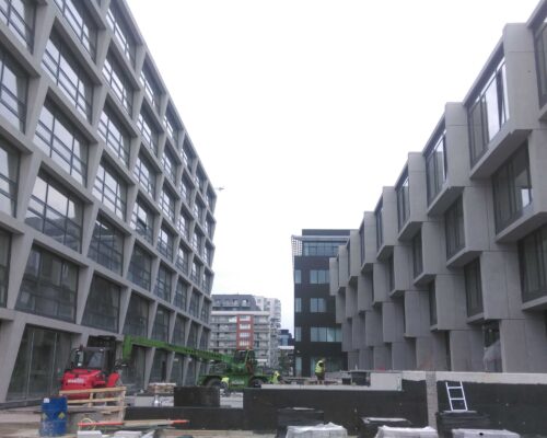 Biurowiec p4 warszawa elewacja betonowa klinika betonu 8 compressed