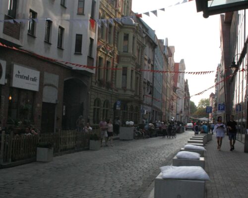 Fotobetonowe szesciany wroclaw realizacja klinika betonu 9 compressed